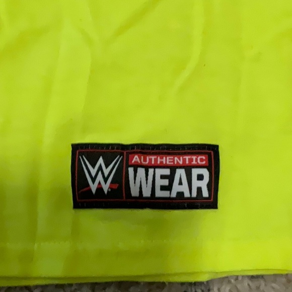 WWE Naomi Glow Tee - Picture 2 of 4